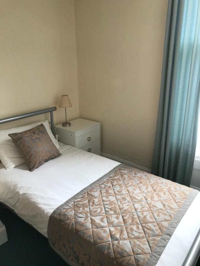 Brialene Holiday Flats Scarborough Buitenkant foto