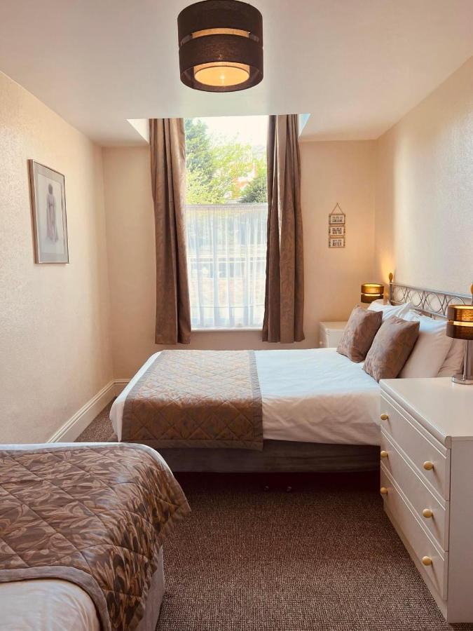 Brialene Holiday Flats Scarborough Buitenkant foto